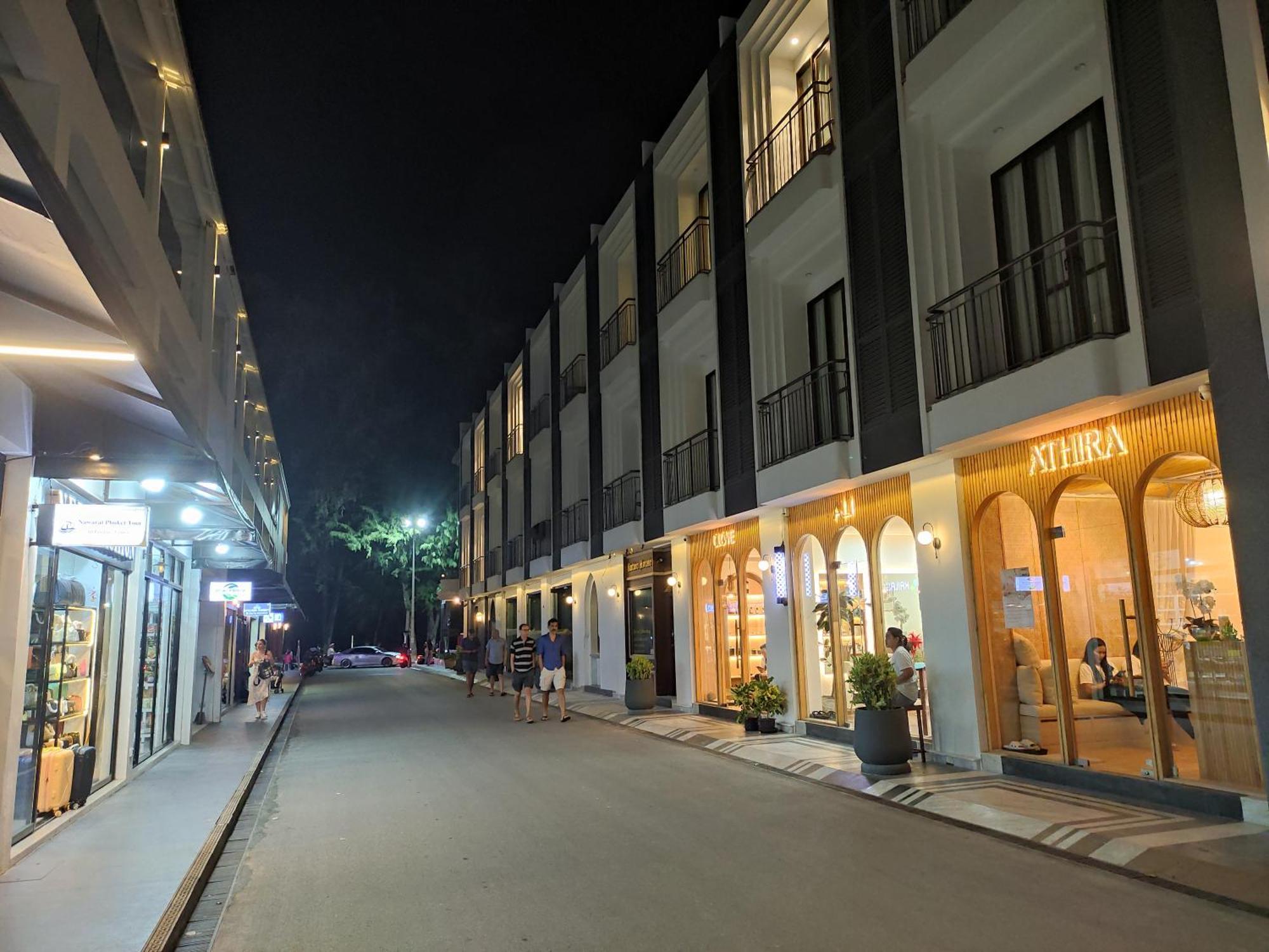 Sea Beach Paradise Patong Exterior photo